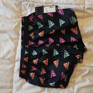 Adidas running shorts youth medium